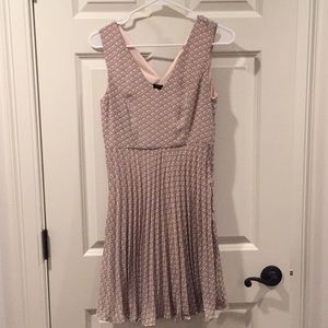 Banana Republic Factory pink dress, Sz 2P, NWT